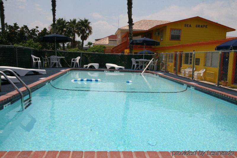 South Beach Inn Beach Motel Юг Падре Айленд Удобства фото